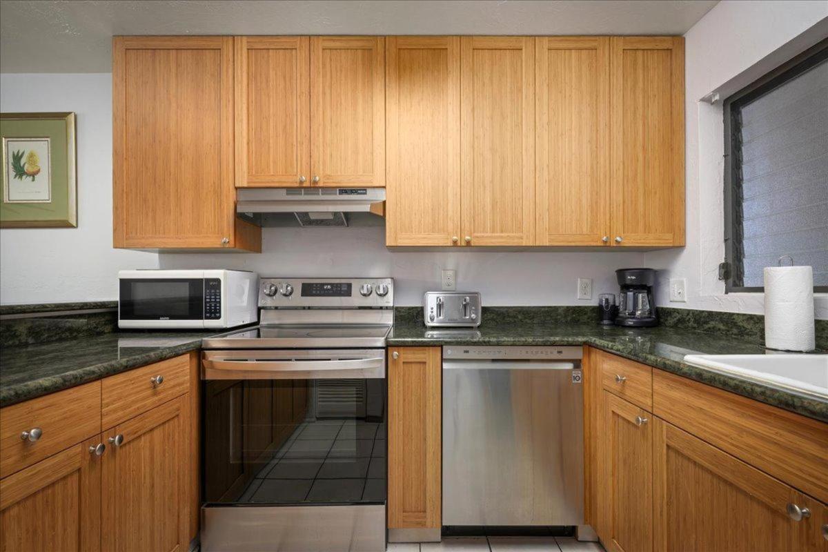 הוילה קאילואה-קונה Kona Westwind 1 New! Quiet Ocean-View 1St Floor | Patio | Pool מראה חיצוני תמונה